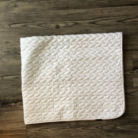 Small mattress pad - Picture 1 of 1